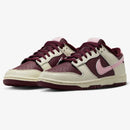 Dunk Low “Valentine’s Day”