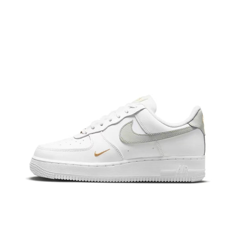 Nike Air Force 1 Low 07 Essential Mini Gancho Cinza