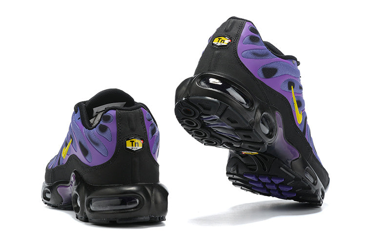 Air Max Plus 1 X SUPREME "VOLTAGE PURPLE"
