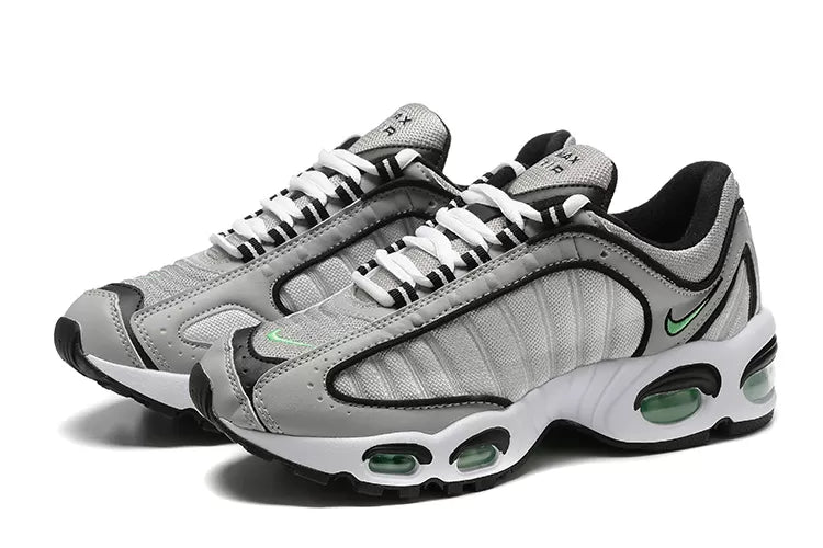 Air Max Tailwind IV “Green Spark”