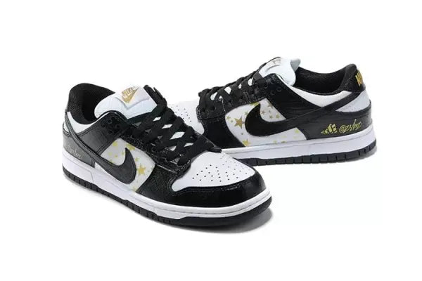 Dunk Low x Supreme