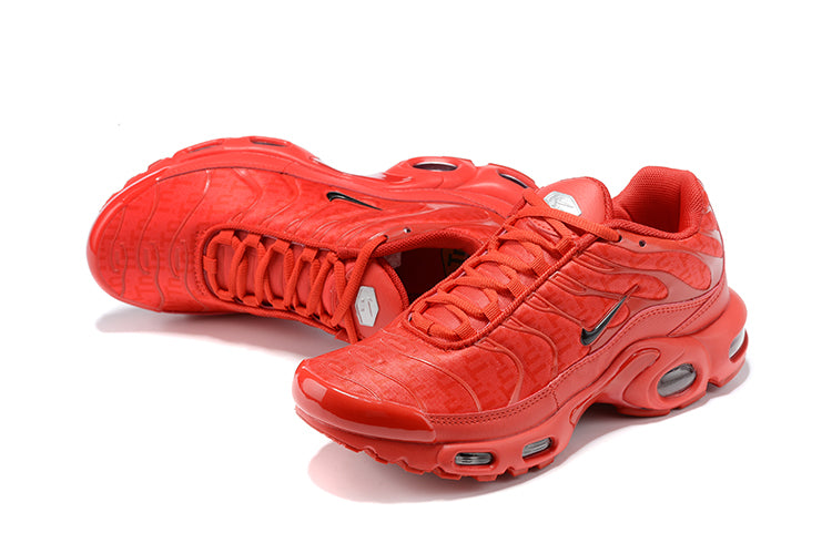 Nike Air Max Plus "University Red Chile Red"