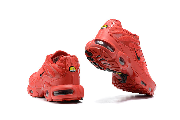 Nike Air Max Plus "University Red Chile Red"
