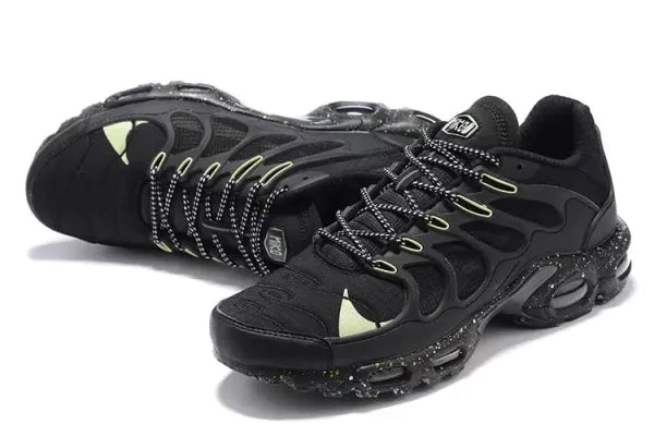 Air Max Plus Terrascape “Black/Green”