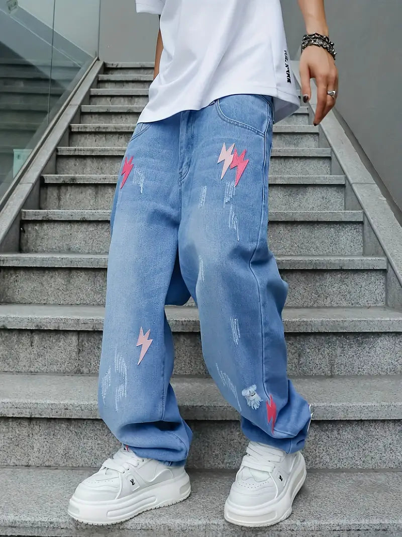 Calça jeans masculina com padrão de bordado